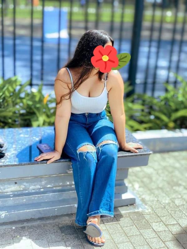 Kollupitiya  genuine full service new girl මාගේ පූර්ණ විශ්වාසනීයත්වය තහවුරු වන තුරු අයකිරීමක් නොමැත