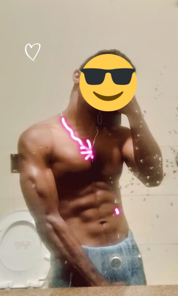 Looking  For a women girl or Couple