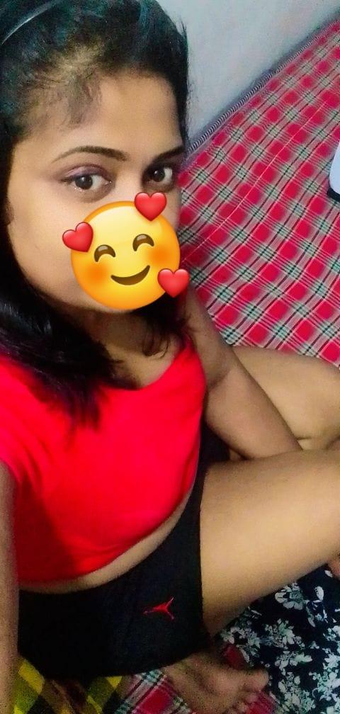 Randi Full Service And Live Cam Show🥰
