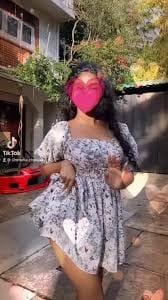 .i m nethu🌷stay in kandy... best service from kandy ..you never forget  my service ...... 😍 😍💗