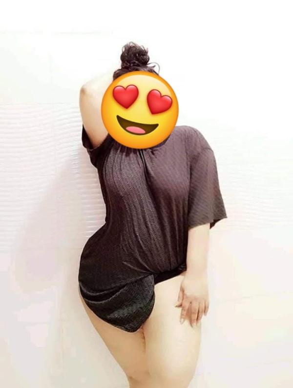 Full service and live cam show