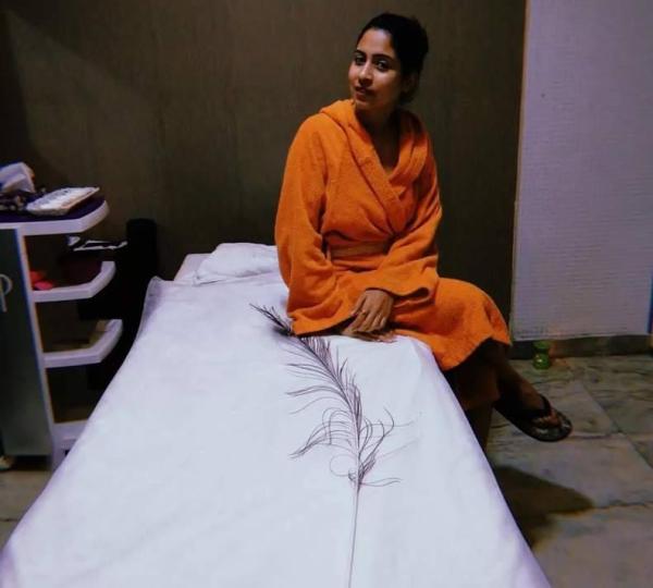 @' New මහනුවර Wellness Salon & Spa