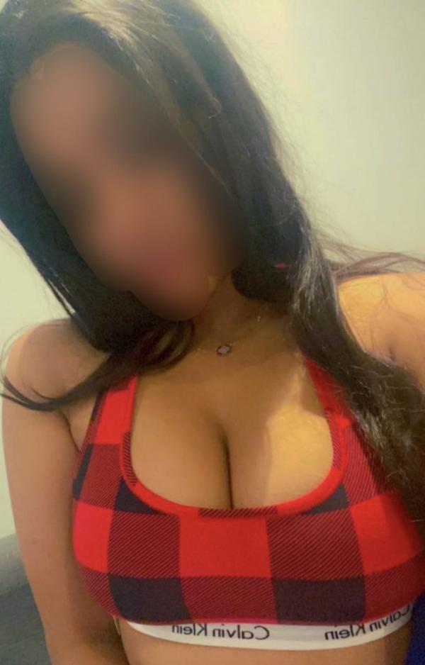 Cam Show