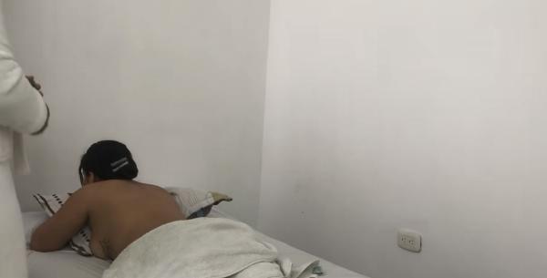 VIP Female Body Massage - Relax, Refresh, and Reconnect