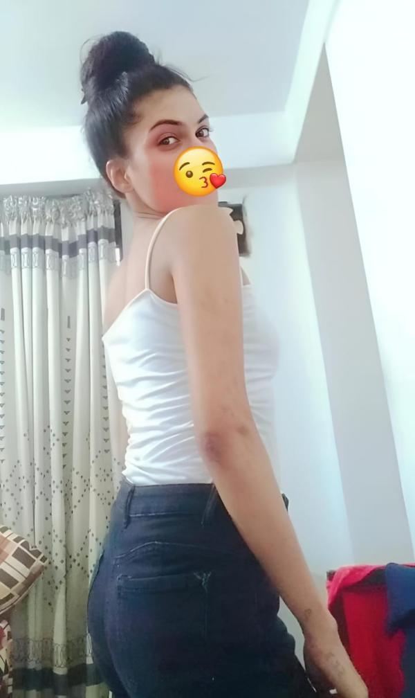 Hello Everyone 👋              Dont be late for having a Nice Fun im Providing Amazing Services So Dont Miss This Chance..🫣🥰 👋I will provide a great service.so dont be late for having nice fun 🤗🫣