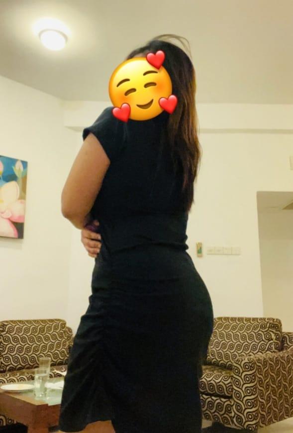 2 Shot 6000/= Hot And Sexy New Girl Full Service Available ❤️
