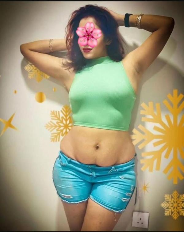 ROMANTIC WITH FACE LIVE CAM