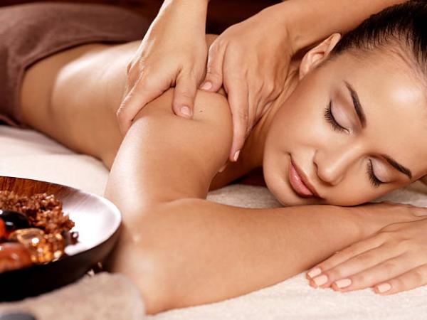 Full Body Massage for Ladies /VIP Ladies