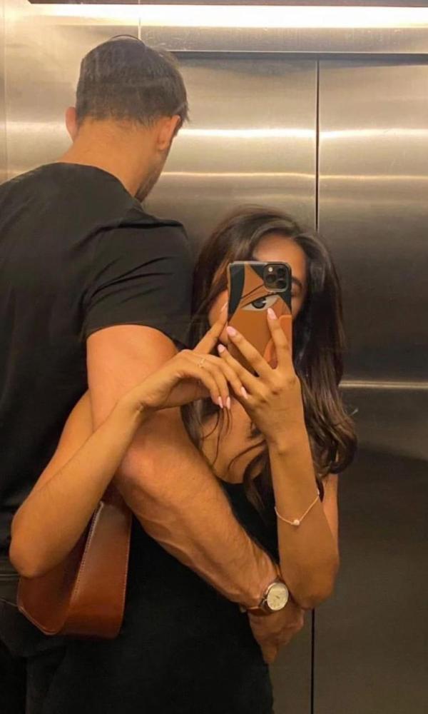 🤵ONLY FOR COUPLES 🙎‍♀💖 We Are Copule 22/24 years Old We are Need Copule ....🌼