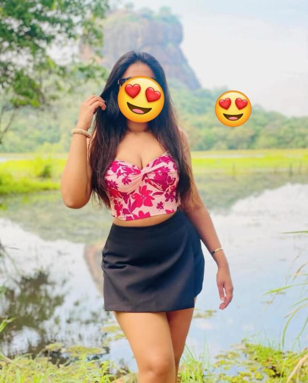 New Hot Young Couple Full Service And Threesome Service Available ❤️