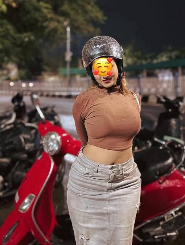අලුත්ම වෙනසක්*. වයස 20 චූටි කෙල්ල ශනුලි