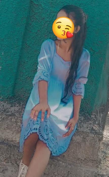 Hot girl at මාතර, අකුරැස්ස, වැලිගම, ගාල්ල Matara, akuressa, weligama, galle