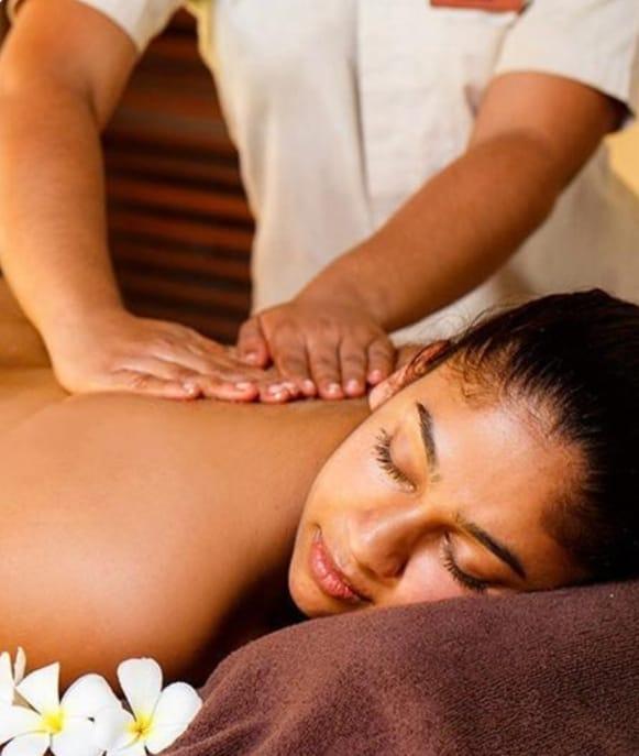 Tantric Sensual Massage for Women – A Journey of Deep Pleasure & Intimate Connection