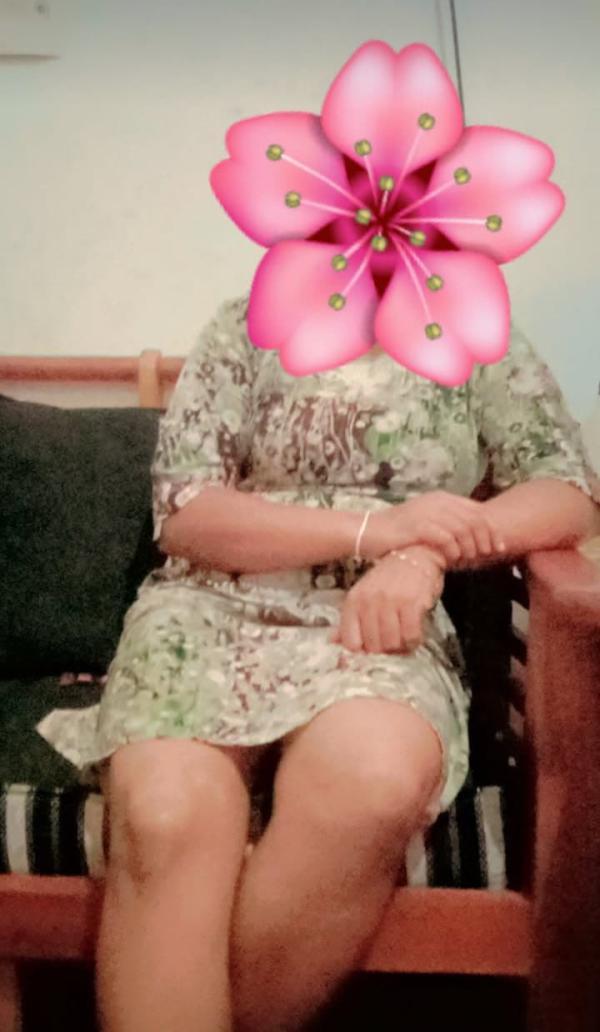 HOT GIRL AT Kadawatha road, peralanda ,horape