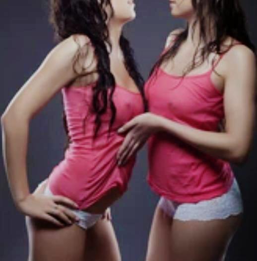 💞 *Lesbiyan Cam Show Fun Live Sex ✅