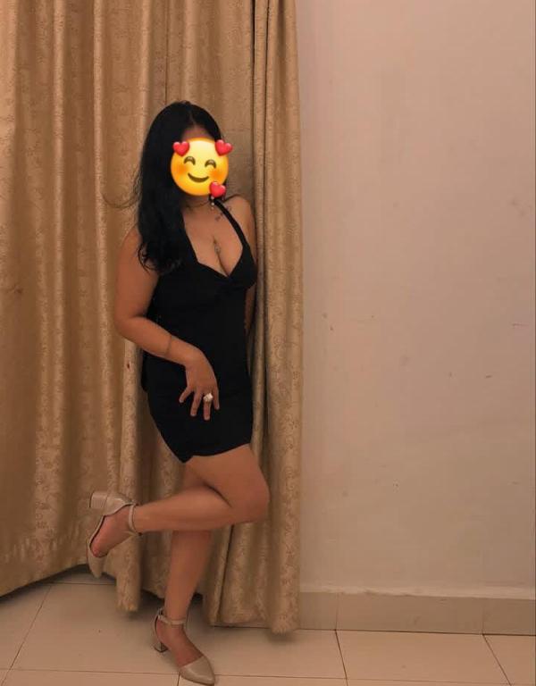 Seeduwa Katunayaka New Girl Full Service 2 Hours With Room 5500/=