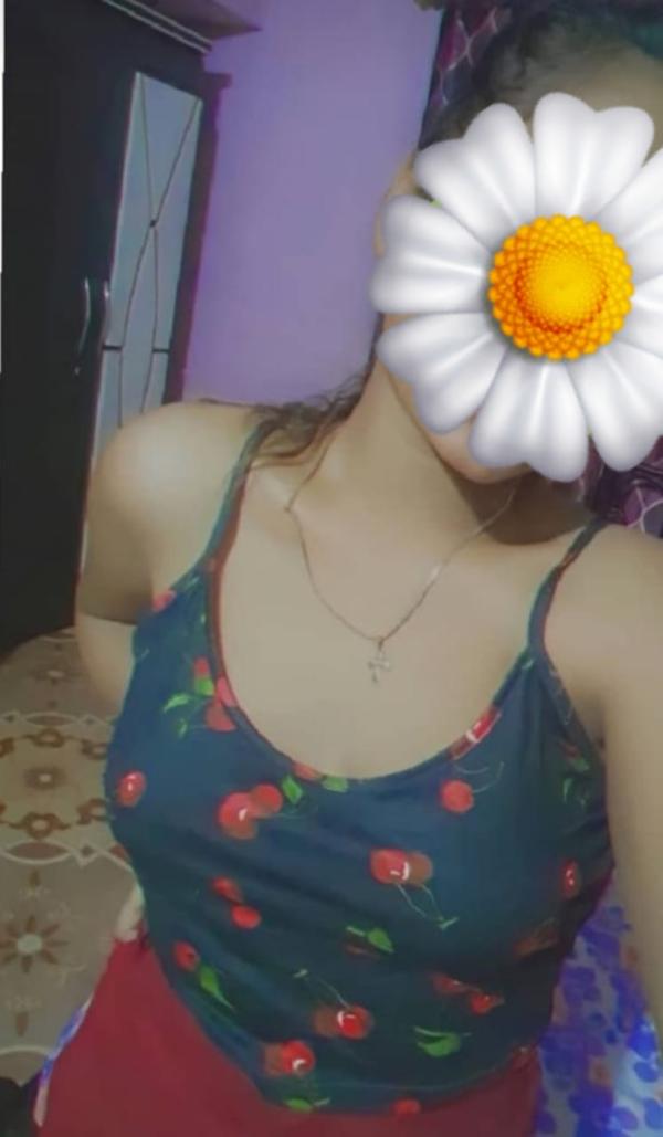 💜 100% { I'M Real Cute Cam  Girl.🫦 }