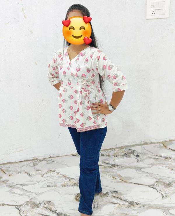 TAMIL NEW FRESH GIRL KIRIBATHGODA.... Rs 6000without room📞call me 0753463819