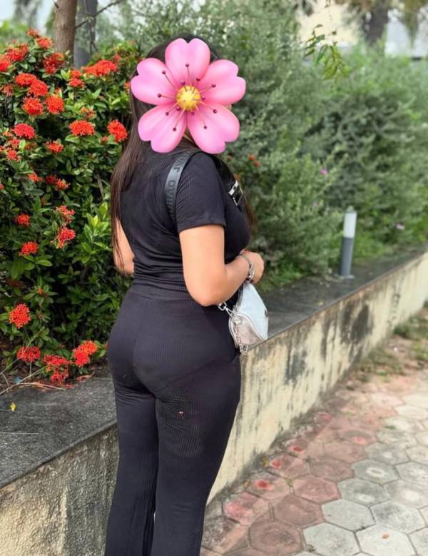 Luxurious Full service with Miss.Shenali..