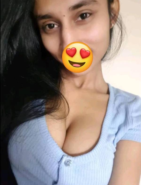 Hot Girl Cam Show  💋💦