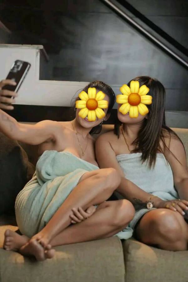 ✅Verify Lesbiyan Live Cam Show*💚 Genuine Cash Back Guaranteed Advertisement Lesbi Fun💯 👩sithu 23 & 👩nisha 24 Sexy Lesbi Girls Fun❣️