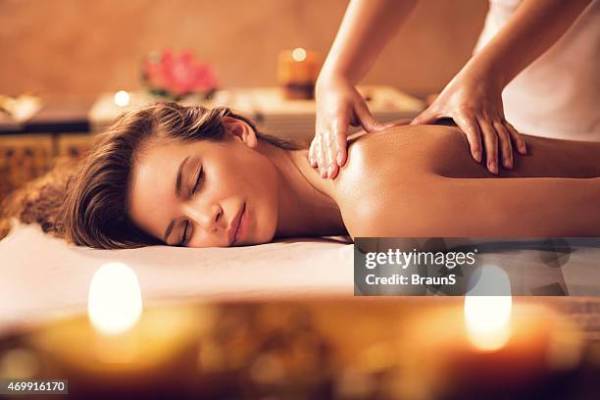 කාන්තාවන් කපල් සදහා මසාප්    කපල් සෙයාරිං ok  Woman capel massage කාන්තා ..කපල්  සහ   ඔබට සෙවය..