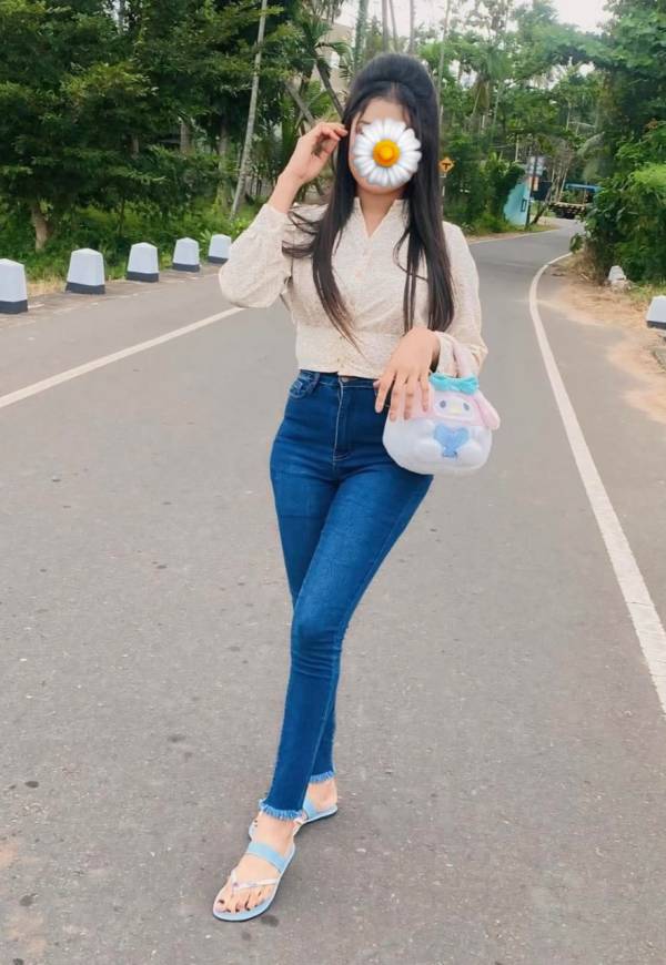 🎁 MUSLIMS CAMPUS GIRLS & TOP MODELS 🎗️ AGE 20 TO 26 YEARS GIRLS SELECT YOUR DREAM GIRLS 📍 OUT SIDE VISIT VVIP COLITYS 🎁