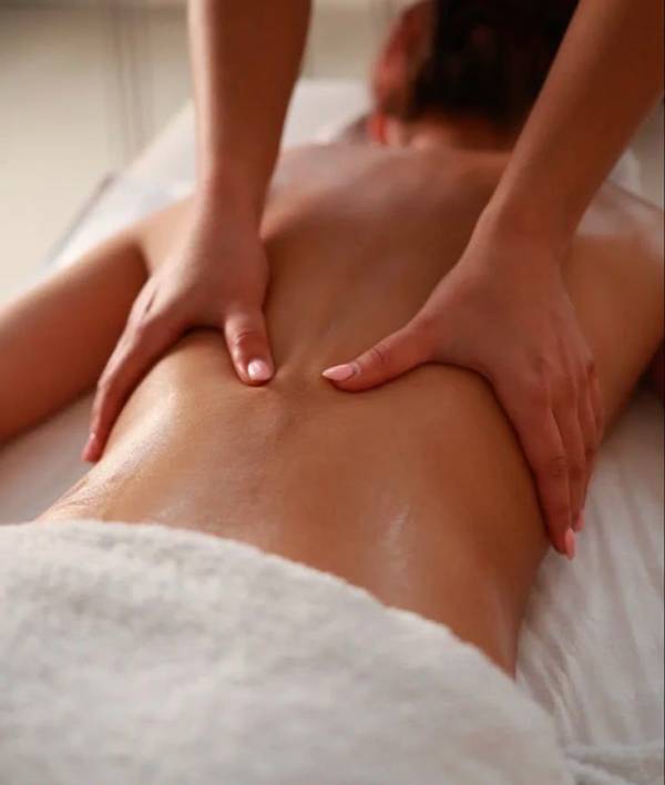 Hotel and apartement visit colombo area  🌿 Premium Relaxation & Body Care – Discreet Private Sessions 🌿