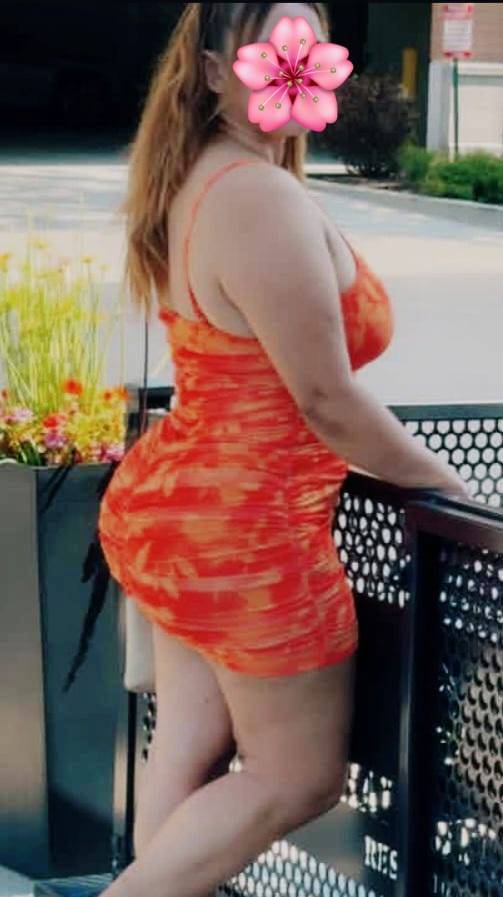 Hot girl at Nugegoda narahenpita