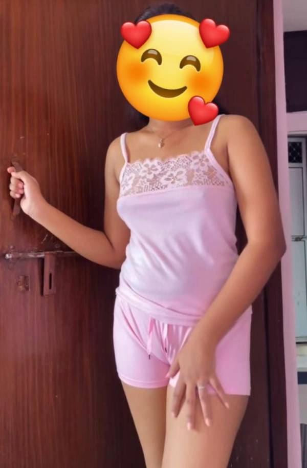 Tamil GIRL Genuine Hot cam show📸❤️0752640944