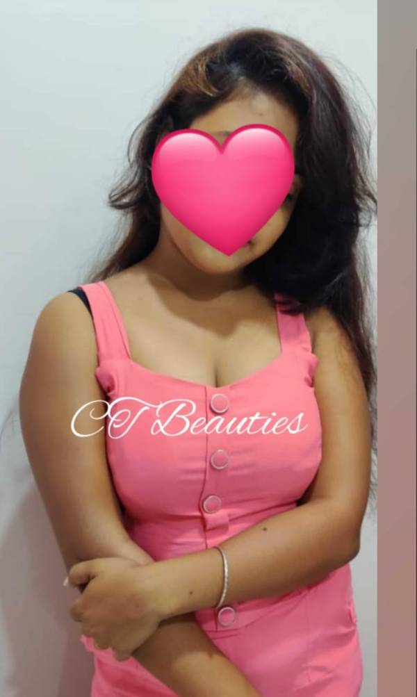 Natasha වයස 20 🌸ලස්සන Chubby Girl  🌸Hokandara Rd  Malabe Thalawatugoda