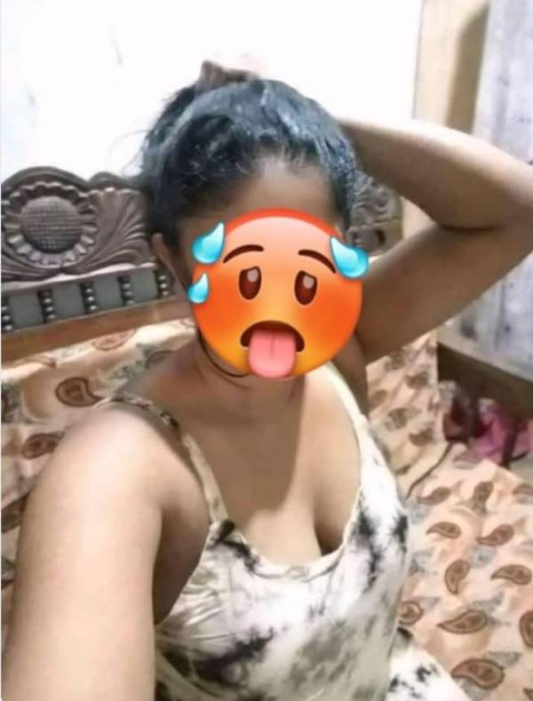 Hot rashmi at matara මාතර