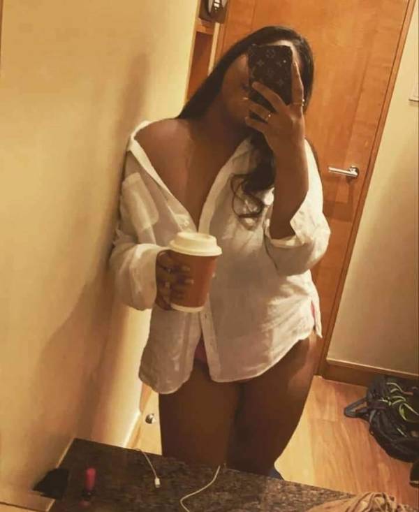 🥰New fresh girl Rs 6000/- Pitakotte , Nugegoda ,  Battaramulla