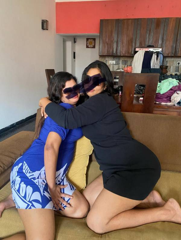 Threesome & Full Service At   NUGEGODA ....0702849092