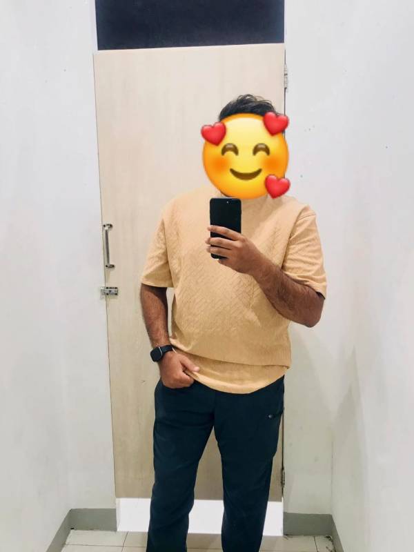 Decent Boy Looking For Lady Boy