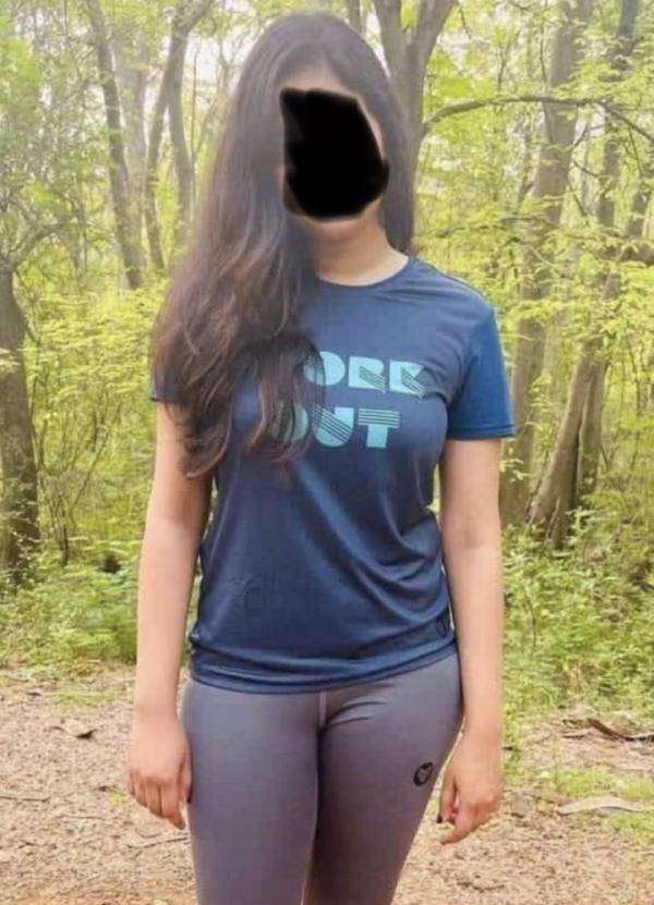 New Girl ටික දවසකට විතරයි මම ඉන්නේ  ෆුල් සර්විස් 6500 රූම් එකත් එක්ක Rs 6500 Aththanagalla  , Yakkala , Pasyala