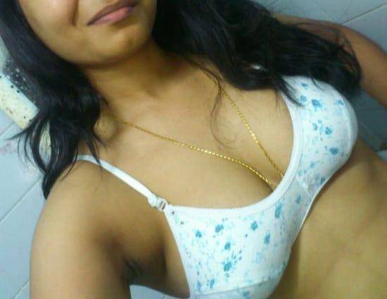 Hot girl cam show Tamil