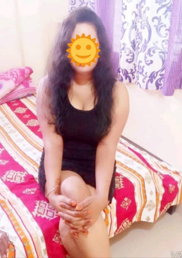 Wellawatte bambalapitiya kollupitiya wallawaththa( dehiwala near)   Sexy Lady