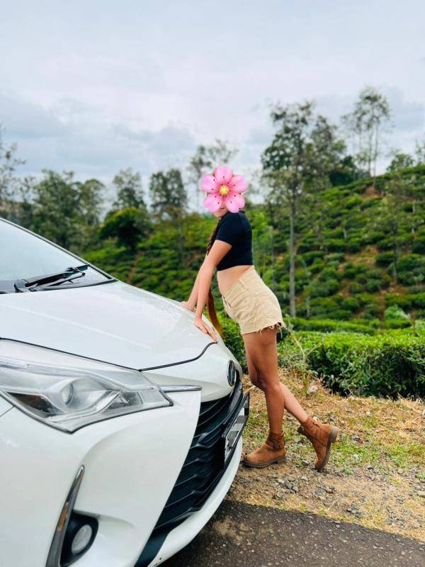 Anuki face camshow  with long hair Scams වලට අහුවෙලා රැවටෙන්න එපා! එන්න අපි සැපක් ගමු, ඔයාට ඕනිම විදියට සැප දෙන්නම්...👅