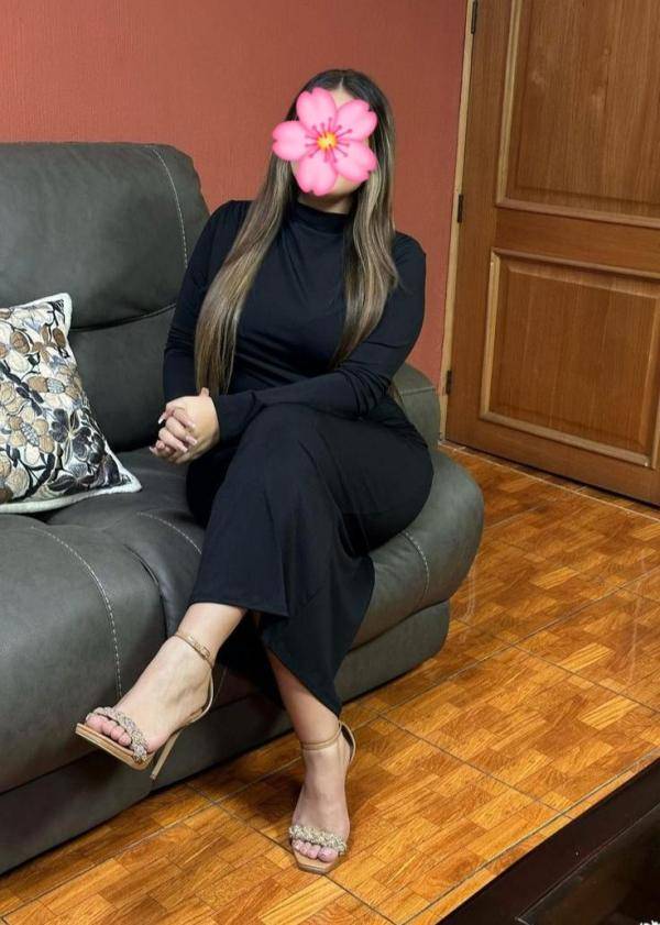 Full service young  ❤️🌸💯beautiful girl  ln💯 😍15000/=🥰 Wellawatte  Bambalapitiya English   sinhala ok😍