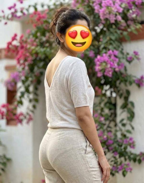 24 Old Beautiful Young Girl Full Service Available 🥀❤️