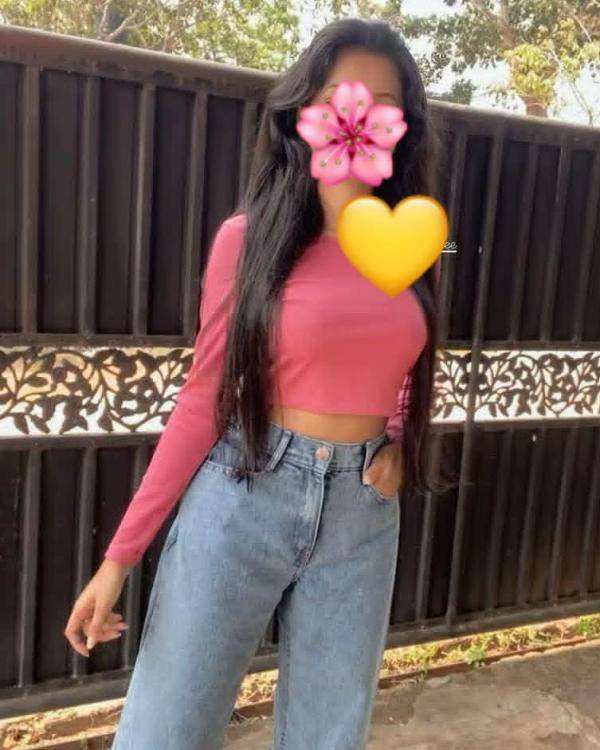 🌻Hi.. Everyone  🌻Name _ Nethu 🌻Age _ 19 years old 🌻This is my real picture 💯 🌻Full service only