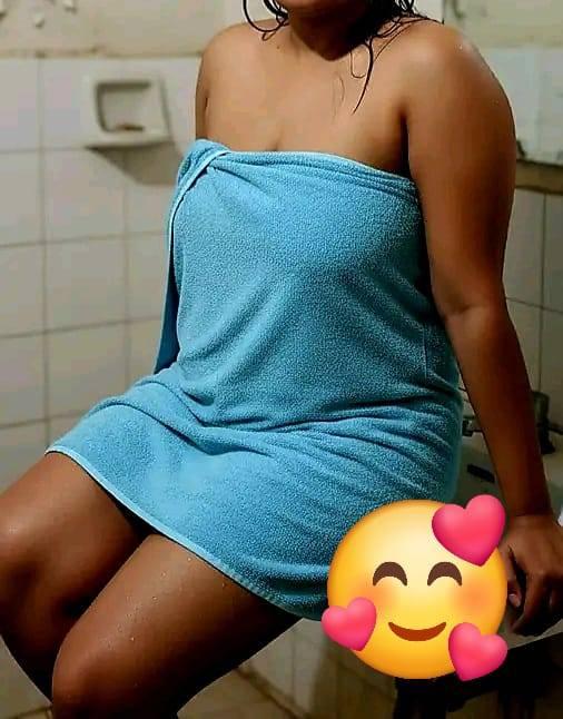 HANWELLA PAHATHGAMA MEEPE 🎀 FULL SERVICE 4500/= WITH ROOM 😍😍😍